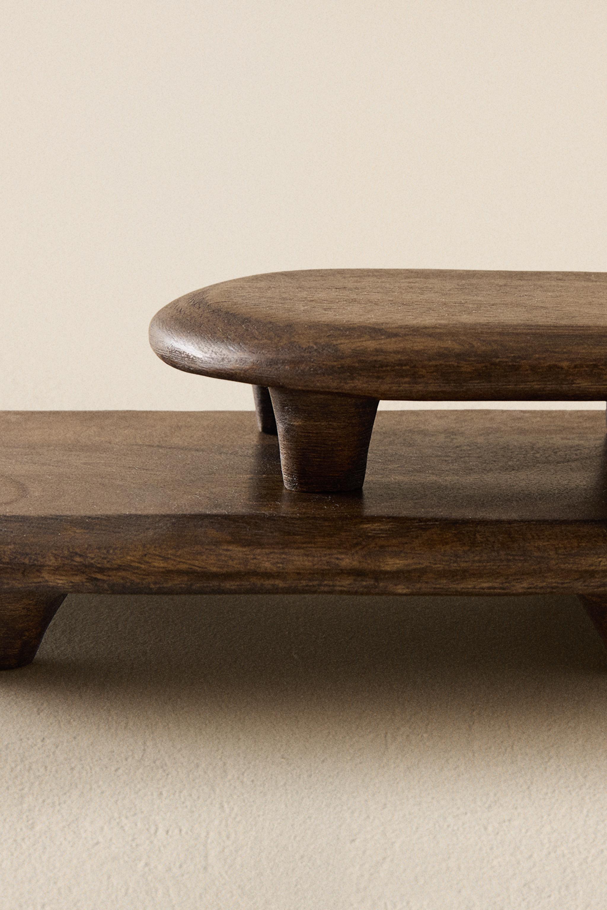 OVAL WOODEN CUTTING BOARD